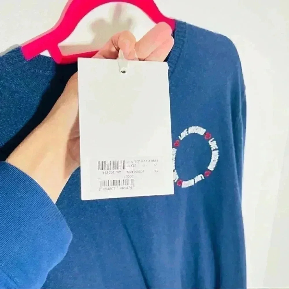 NWT Love Moschino Basic Logo Embroidered Crew Neck Sweater - Picture 3 of 10